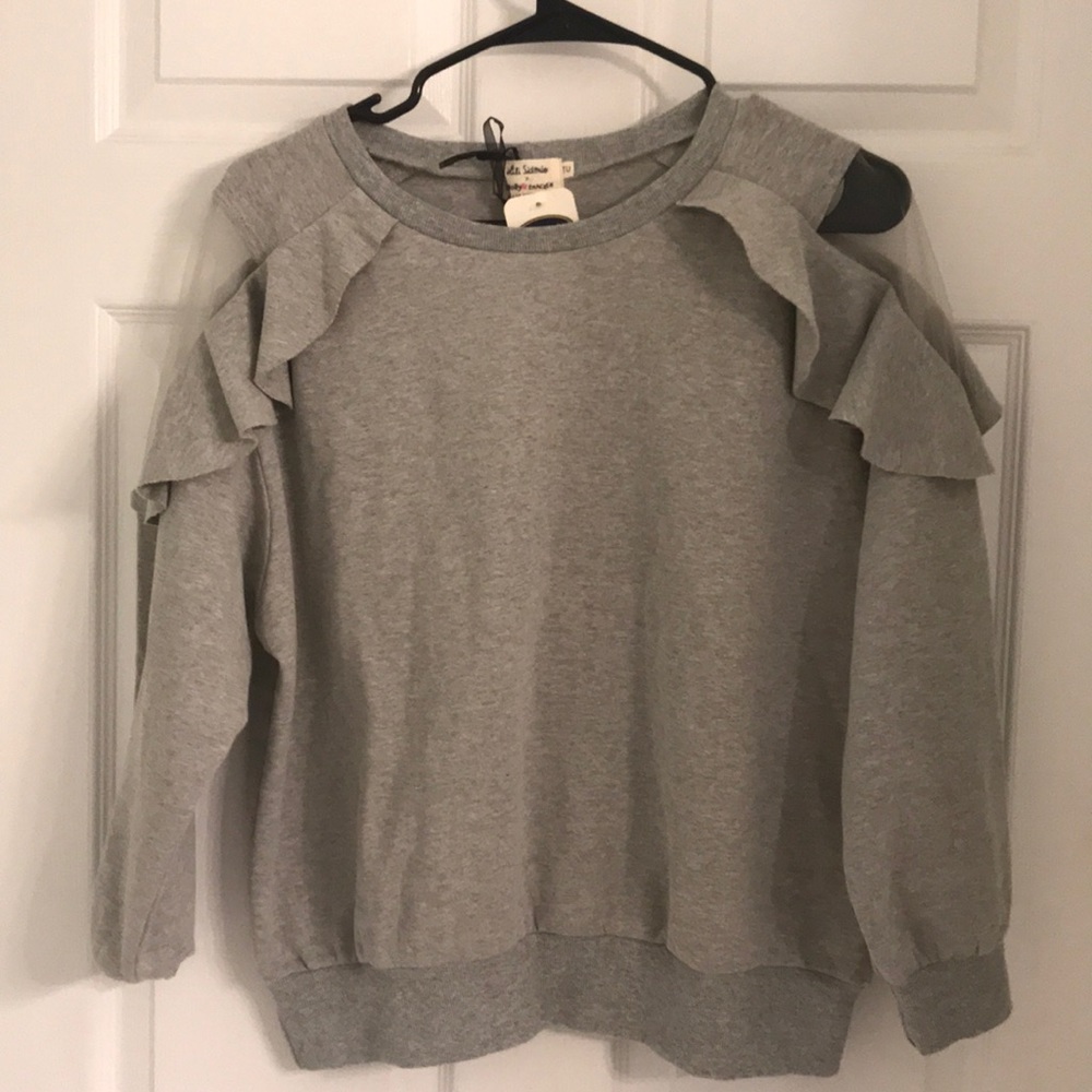 adorable ruffle sleeve sweatshirt new with tags!